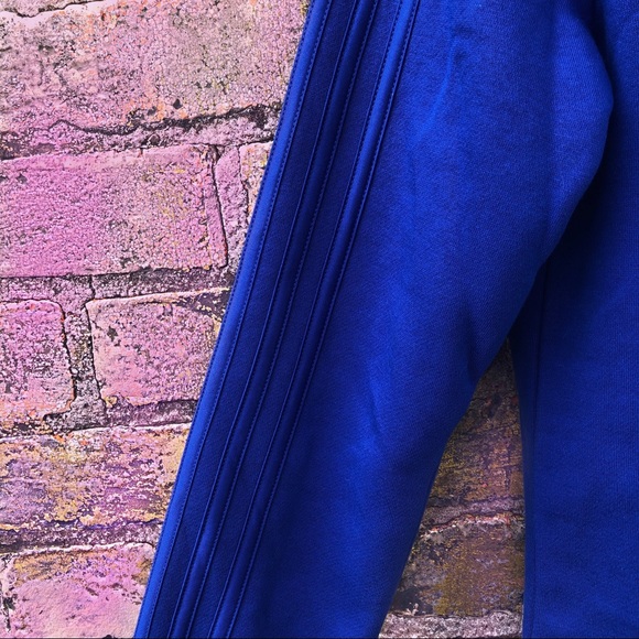 NWT Women’s Adidas blue zip up hoodie - Picture 2 of 3